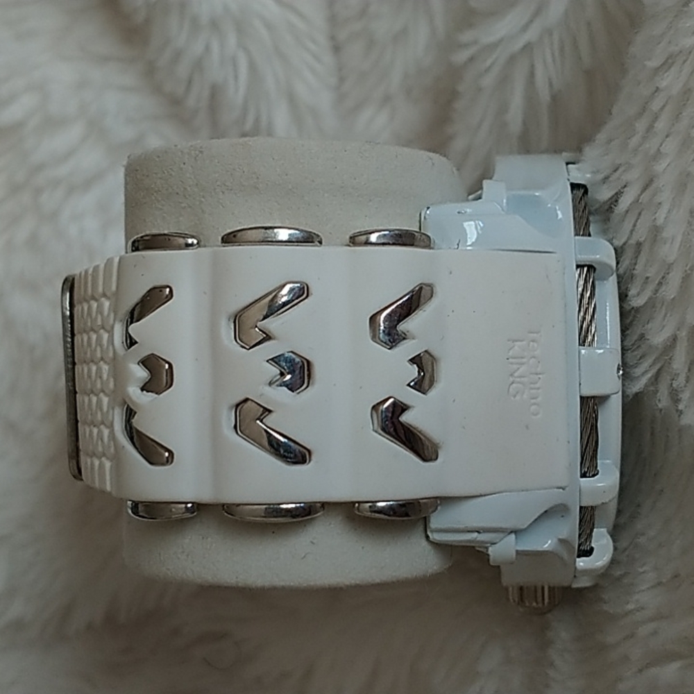 Men's Watch - Picture 5 of 6